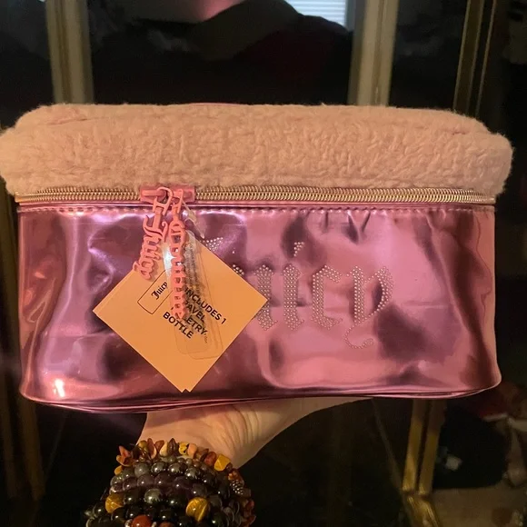 Juicy Couture Pink Metallic Train Case - Picture 4 of 4